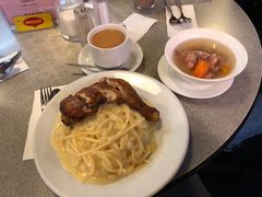 栗米鸡扒意粉-甜甜咖啡屋