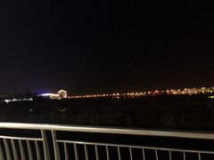 -上海滴水湖皇冠假日酒店