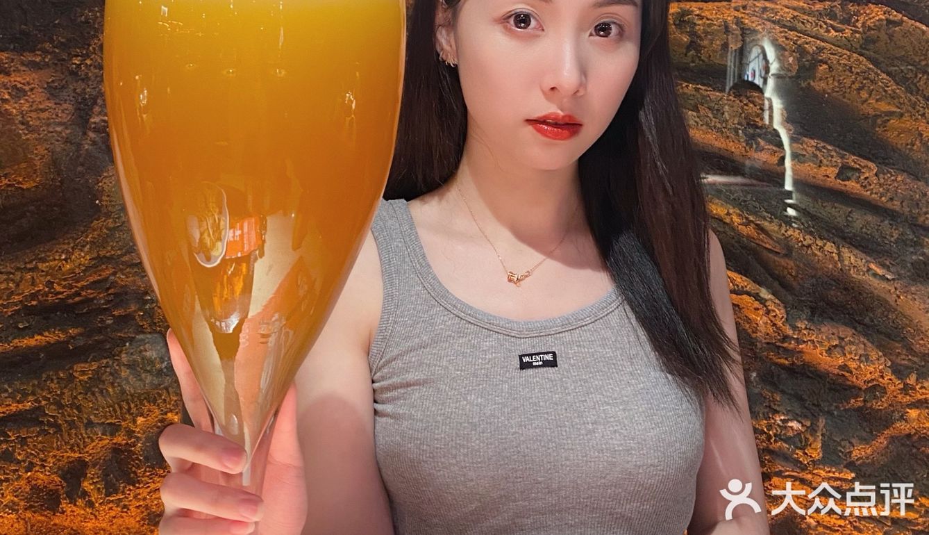 🔥武汉超火爆啤酒[啤酒]主题醉辣火锅来袭！！ 
