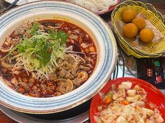 -顺水湾·牛肉牛杂火锅(驾鹤店)
