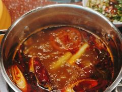 -四囍码头海鲜烧烤自助火锅(外滩南京东路悦荟广场店)
