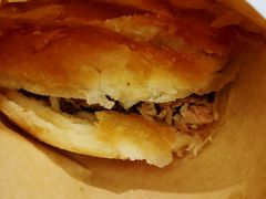 单加烧饼夹纯牛肉-贵凤凰贵州米粉(望京店)