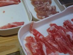 -蒙肥羊·酸汤潮牛·鲜牛肉火锅烤肉自助(岗顶店)