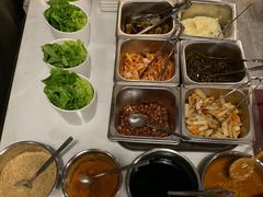 免费小菜-韩聚屋韩国烤肉餐厅(新北万达店)