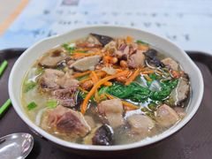 香菇鸡米粉-北京大学-学五食堂