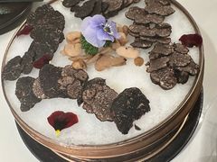 黑松露-芸山季·云南山珍菌火锅(南翔印象城MEGA店)