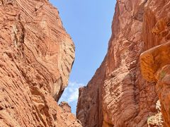 -天山神秘大峡谷