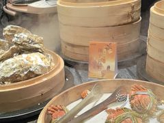 -雍容荟帝王蟹活龙虾展台自助(IFS黑金店)