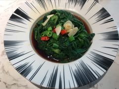 清炒茼蒿-八大碗·地道东北菜(佳兆业店)