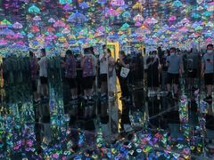 -上海梵高星空艺术馆(南京路旗舰店)