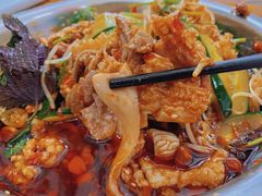 -周良天山牛杂城(天山路总店)