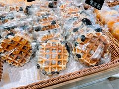 -玥儿弯弯手作烘焙(中海国际社区御城店)