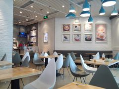 大堂-满记甜品(荟聚购物中心店)