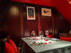 -弦月窗LUNETTE BY AMANDA(复兴路店)