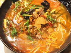 鲜椒兔豚骨米线-蒙小妹骨汤饭.米线(新光路店)