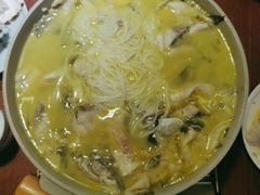 -川人百味·水煮活鱼(赛罕万达店)