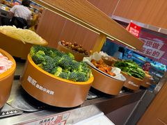 -龍歌自助小火锅(市南金茂湾店)