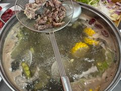 -官塘陈记鱼生·潮汕砂锅粥·牛肉火锅(潮枫路总店)