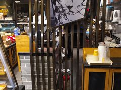 -皇冠幸福里动物奶油生日蛋糕(常青中路店)