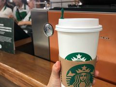 -星巴克(上海虹桥站2A检票口)