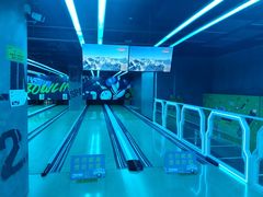 -世代星球·保龄球·镭战真人CS·团建(杨浦店)