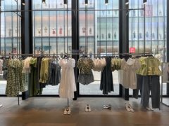 -URBAN REVIVO(深圳华润万象天地店)