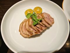长兴传统咸猪糕-庐灶江南·江南菜·四合院Bistro(东直门雍和宫·原华侨宾馆店)