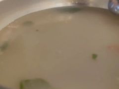 -老石黑山羊毛驴肉火锅(金凯广场店)
