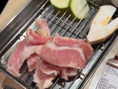 -蚂蚁洞·烤肉大营地(上海静安大悦城店)