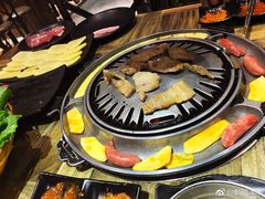 秘制五花肉-哈哈碳都·牛肋条无限自助烤肉(台江万达店)