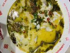 -禄鼎记·排队俩小时都要吃的酸菜鱼(石牌桥店)