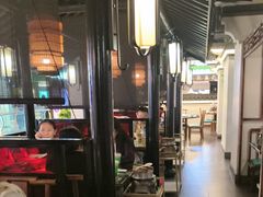 -卢大鲜鱼头捞饭(美利广场店)