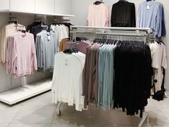 -H&M(天一广场店)