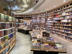 -覔书店(壹方城店)