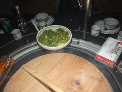 -挂旗柴锅鸡(蚌山区嘉年华店)