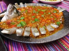 -香巴拉云南餐厅(华莱坞店)