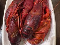 聚汇三少·冰镇龙虾-聚汇三少·龙虾·中餐厅(莫邪路新天地店)
