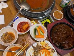 -喇喇排骨火锅·传统韩式脊骨汤(望京西园总店)