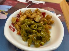 -呷佬·长沙手工米粉(金沙江路店)