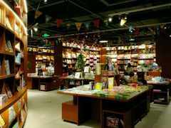 -博览书店(越秀悦汇天地店)