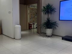 -常州现代口腔门诊部