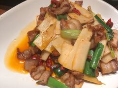 腊肉炒香笋-云海肴云南菜(正大广场店)
