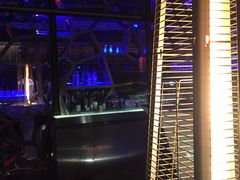 -OZONE 顶楼酒吧(香港丽思卡尔顿酒店)