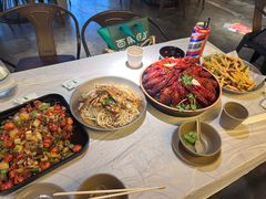 -巴厘龙虾·榜首油焖大虾(音乐学院·沿江酒馆店)