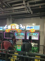 点击看大图 -嗨翻Hi-Fun竞技主题乐园·蹦床团建生日聚会(五棵松华熙店)