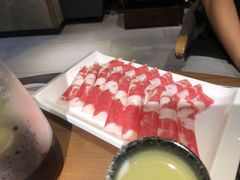 草原珍选大片羊-快乐小羊·内蒙牛羊肉火锅(流花中心店)