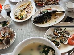 -红月湾海鲜饭店•沙滩海景(双月湾店)