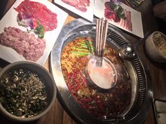 -城墙拐拐火锅(三峡广场黑金冠店)