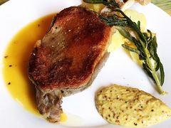 -羽深肉铺 Steak & Wine