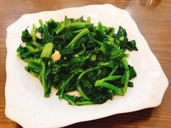 -临街徽菜馆·正宗黄山味